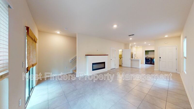 7623 Legacy Trail Jacksonville, FL 32256 | Nest Finders