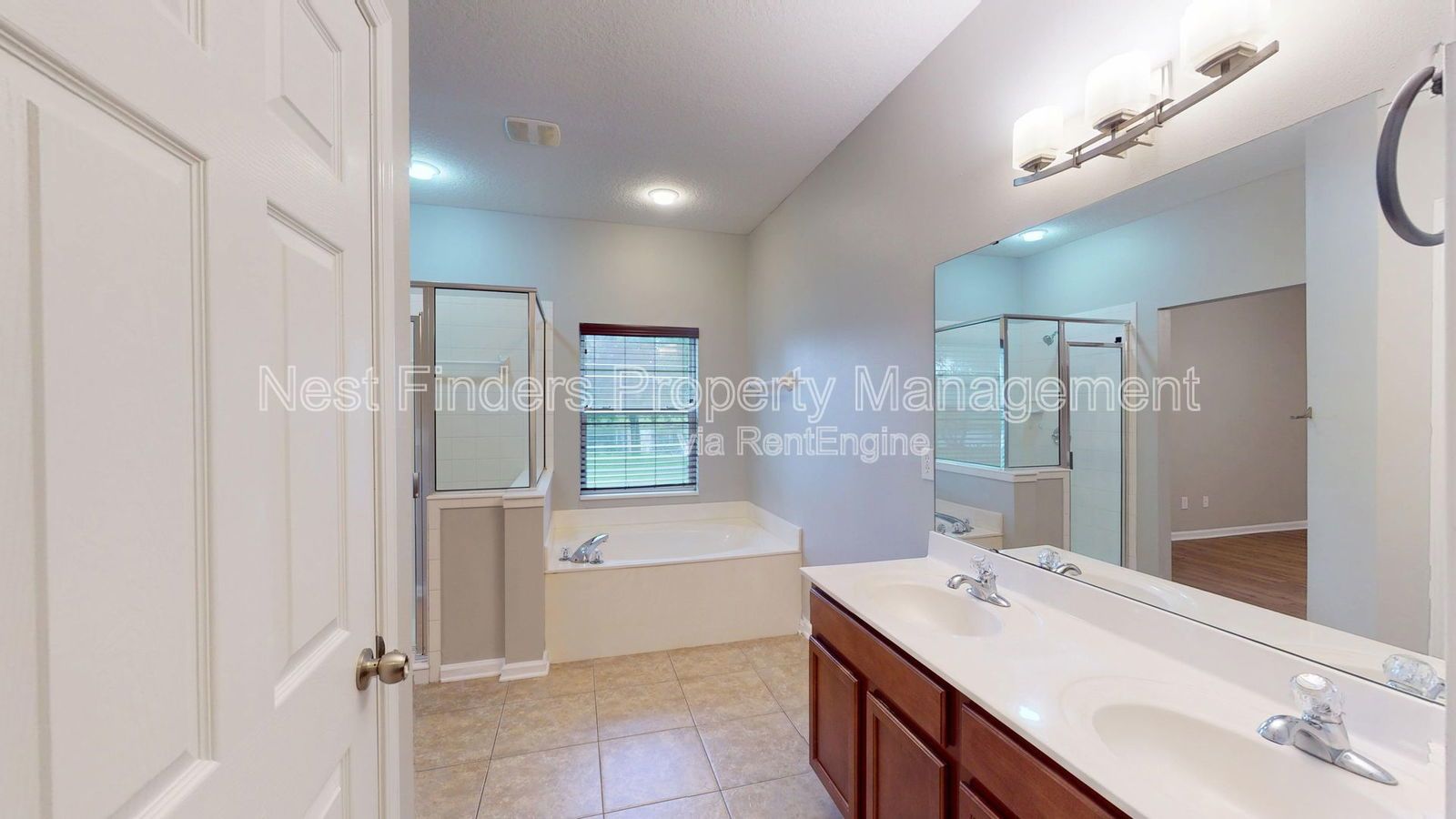 Discover this stunning 4-bedroom, 2.5-bath home in Stirling Bridge at Aberdeen property image