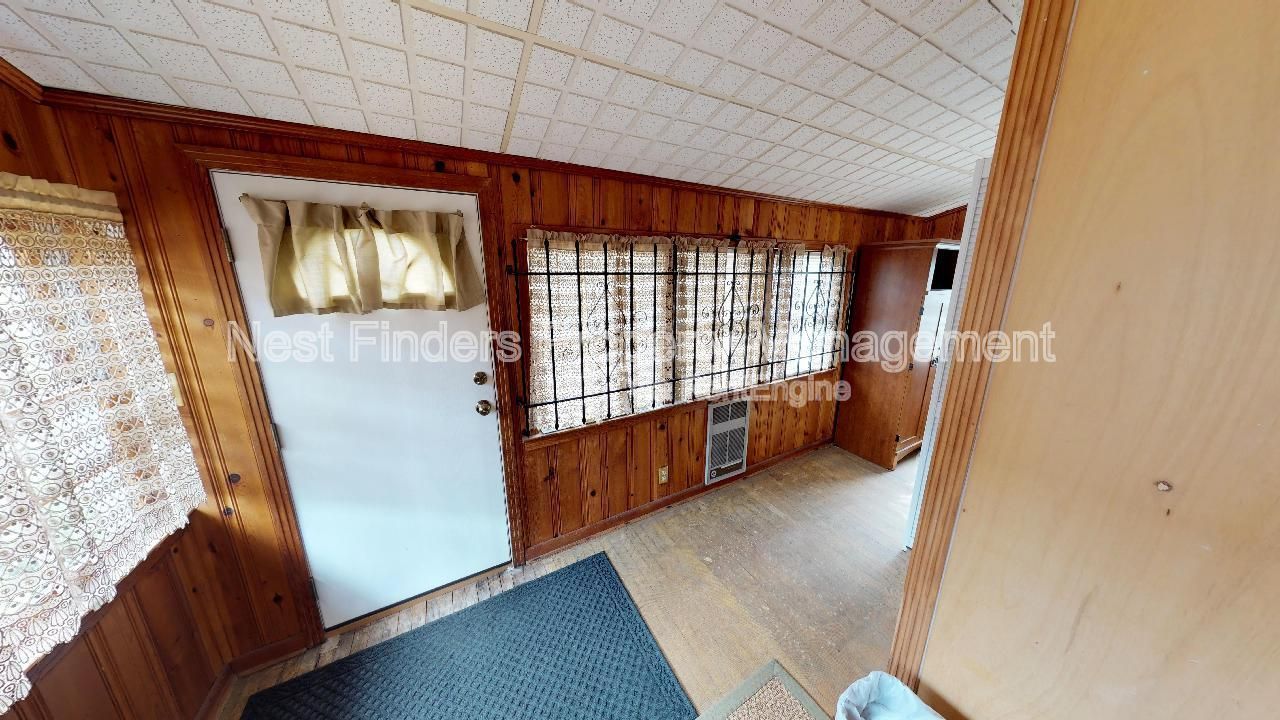 Charming Riverside Upstairs Unit Just Steps from Five Points! property image