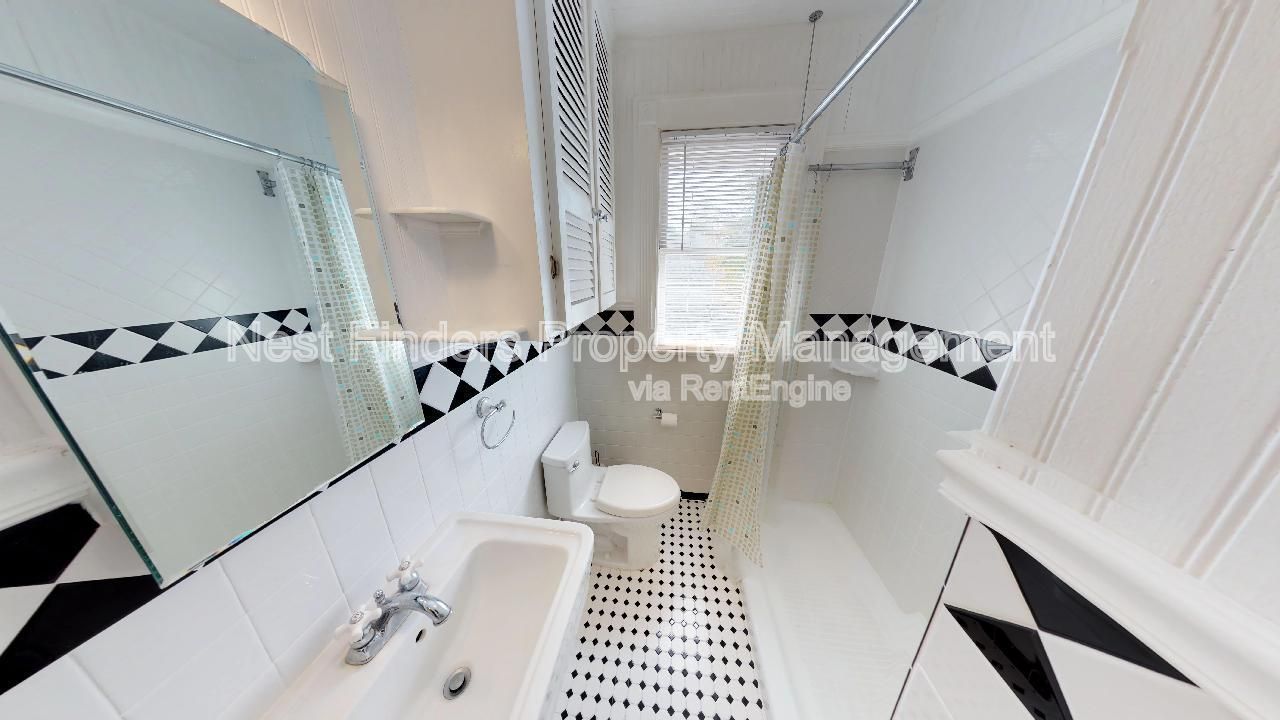 Charming Riverside Upstairs Unit Just Steps from Five Points! property image