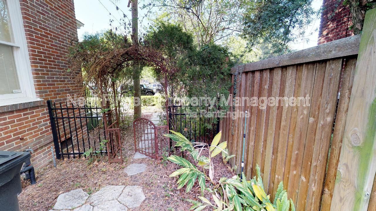 Charming Riverside Upstairs Unit Just Steps from Five Points! property image
