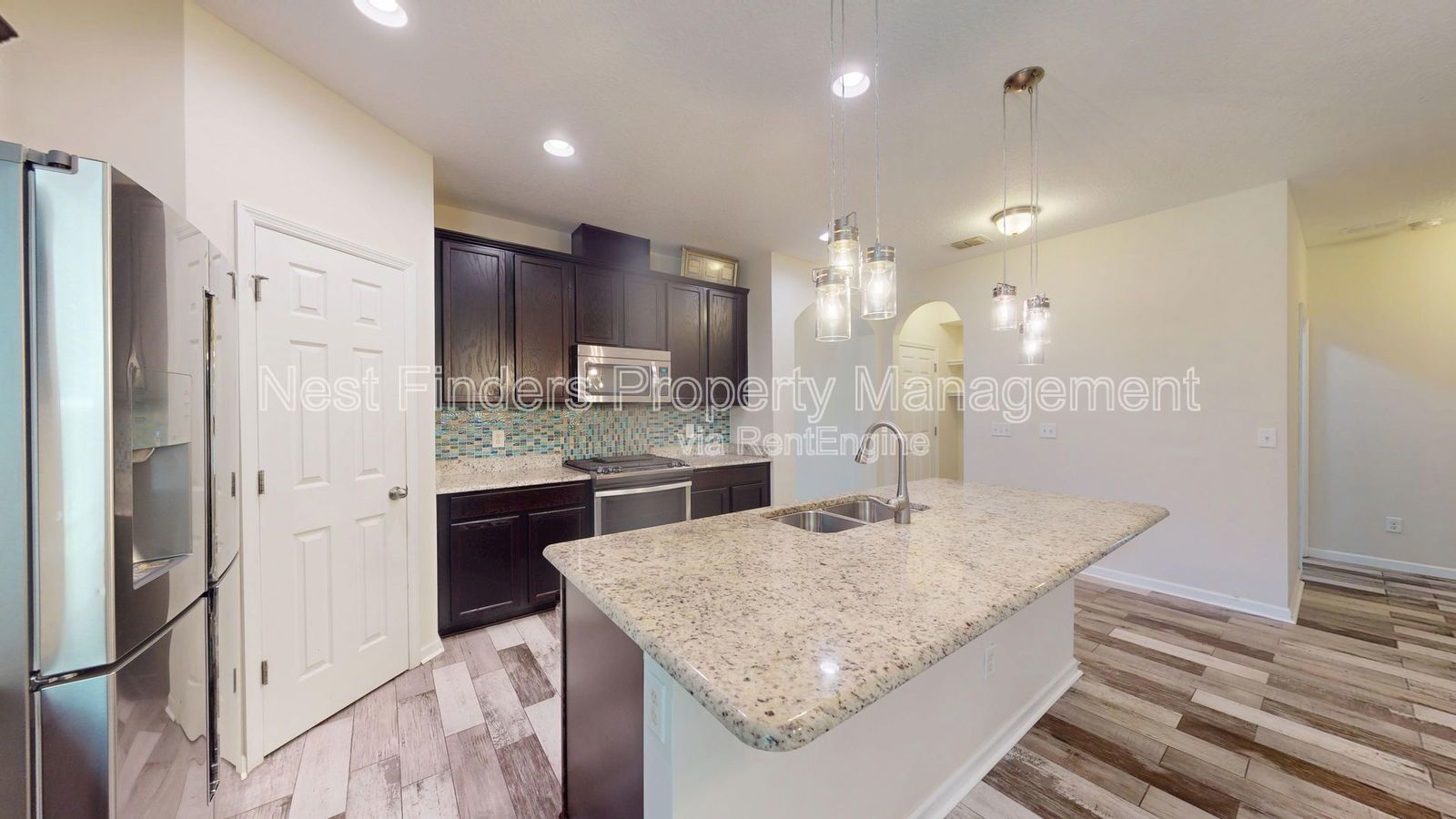 Beautiful 3 bedroom, 2 bathroom home for rent! property image