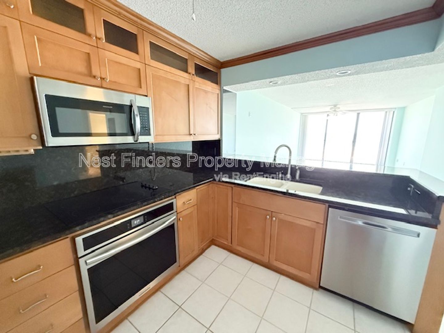 Stunning Oceanfront Condo for Rent in Ocean 14! property image