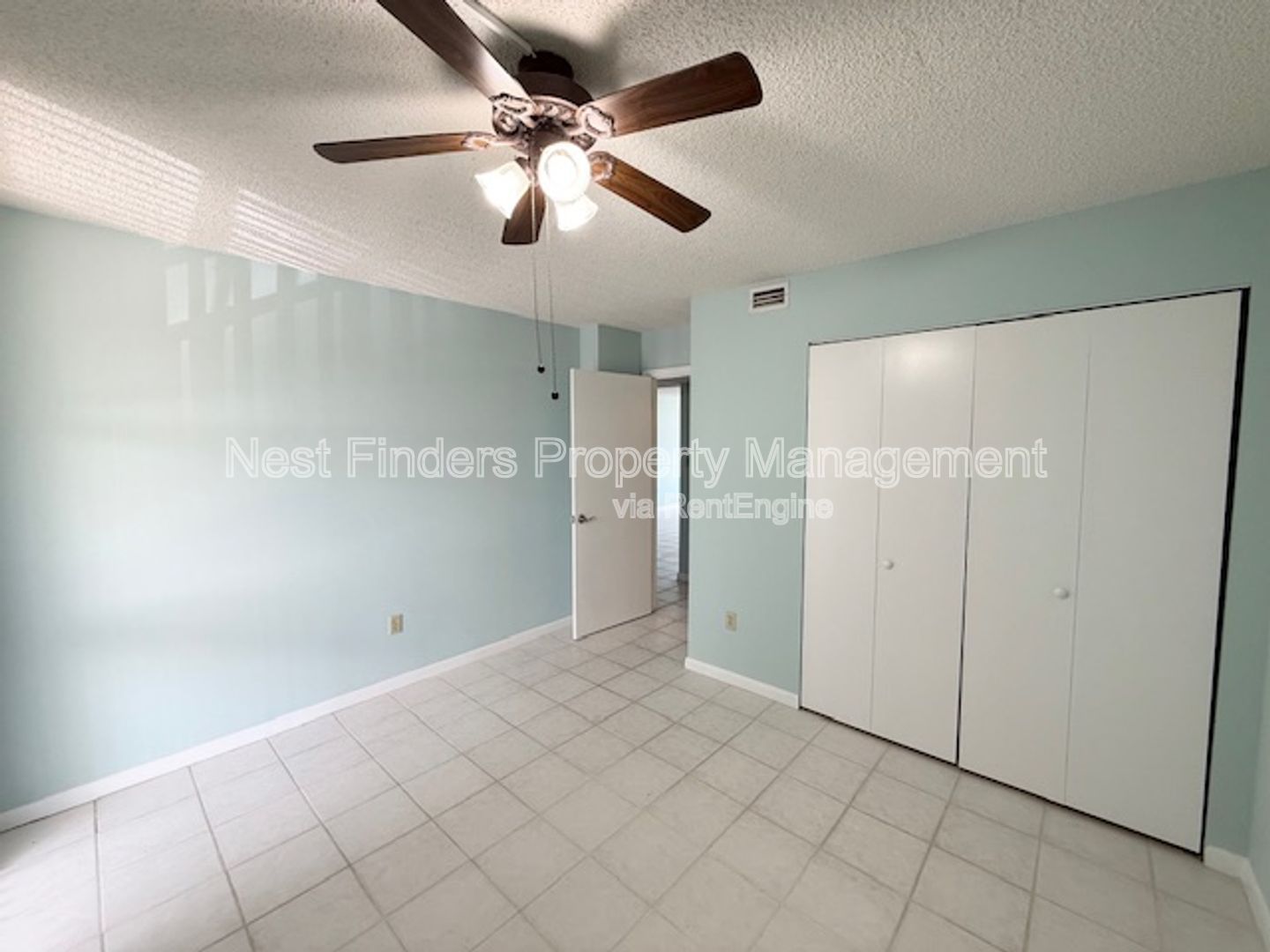 Stunning Oceanfront Condo for Rent in Ocean 14! property image