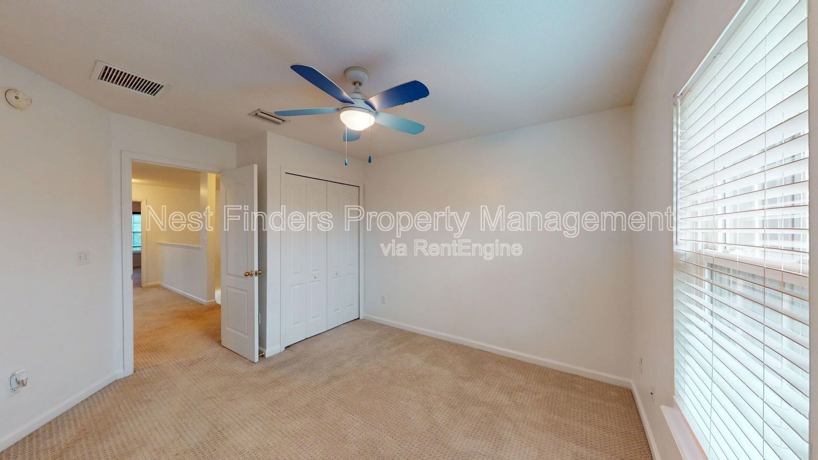 Charming 2 bedroom, 2.5 bathroom townhome for rent in Biscayne Bay. property image