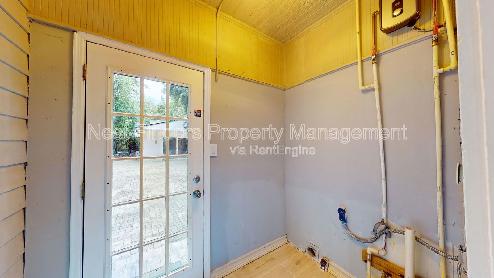 Discover this beautifully renovated 3-bedroom, 2-bathroom home located in the heart of Avondale property image
