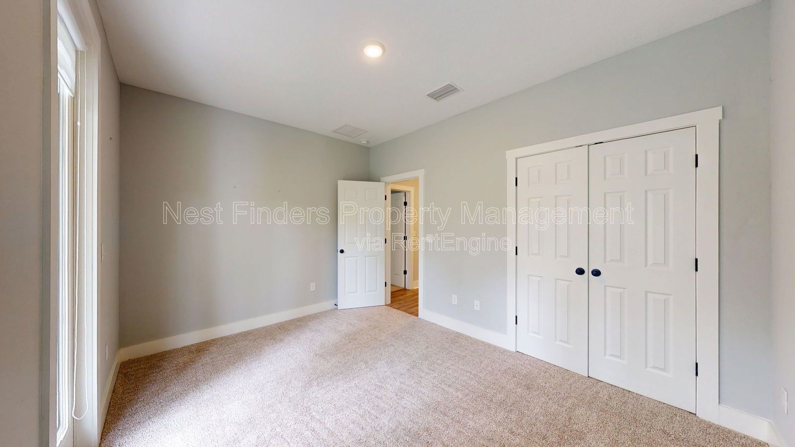 Stunning 3-Bedroom, 2.5-Bath Villa in The Villas at Kettering – eTown! property image