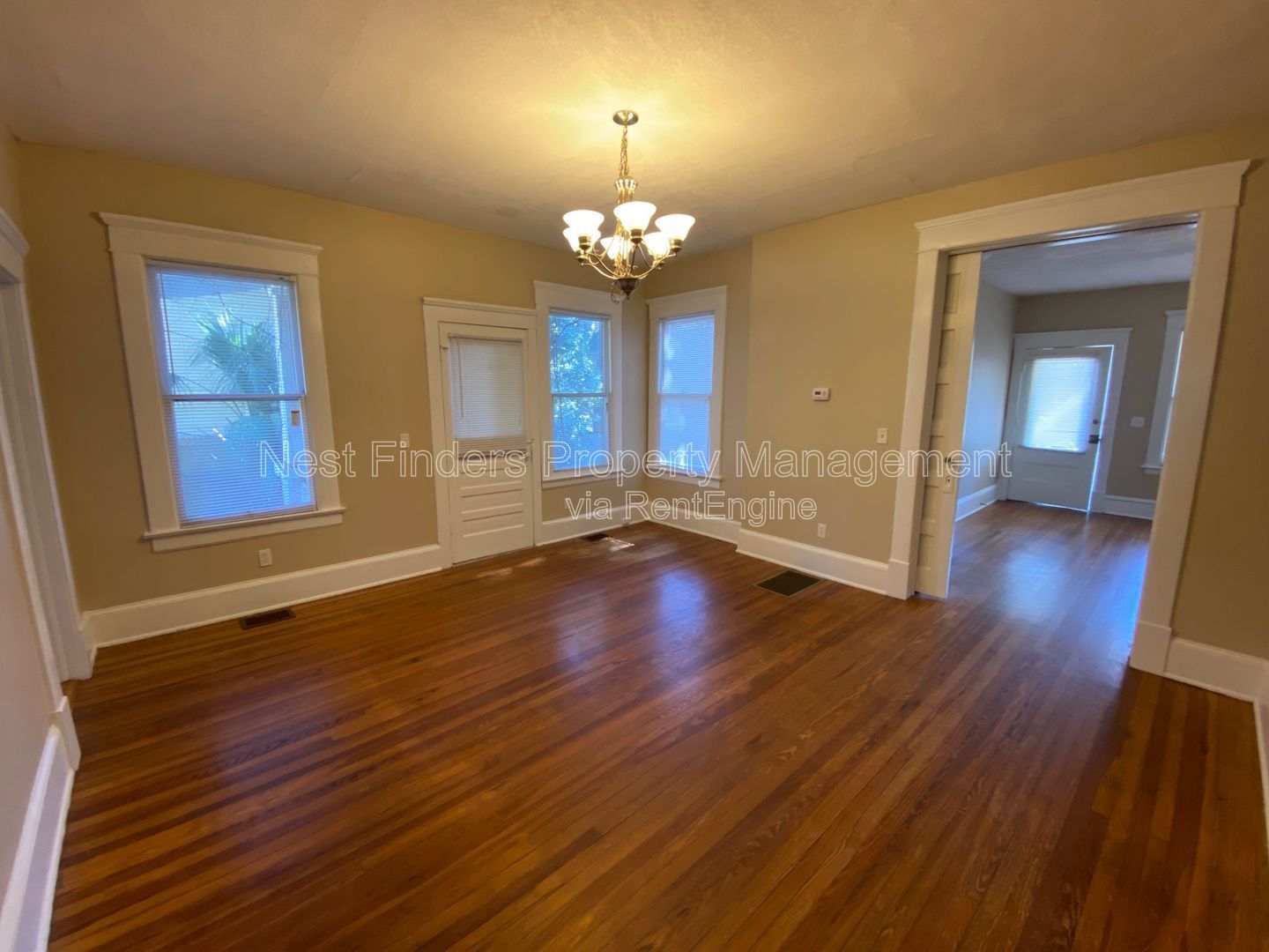 Nice 2 bedroom, 1 bathroom unit for rent in Riverside! property image