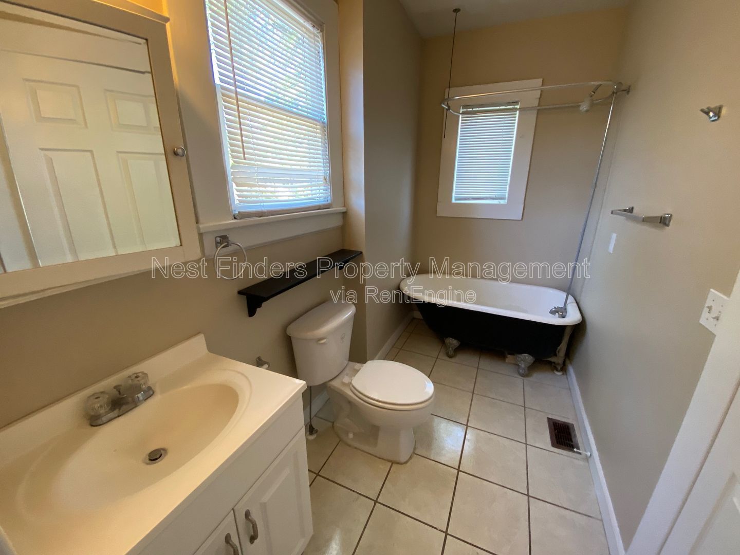 Nice 2 bedroom, 1 bathroom unit for rent in Riverside! property image