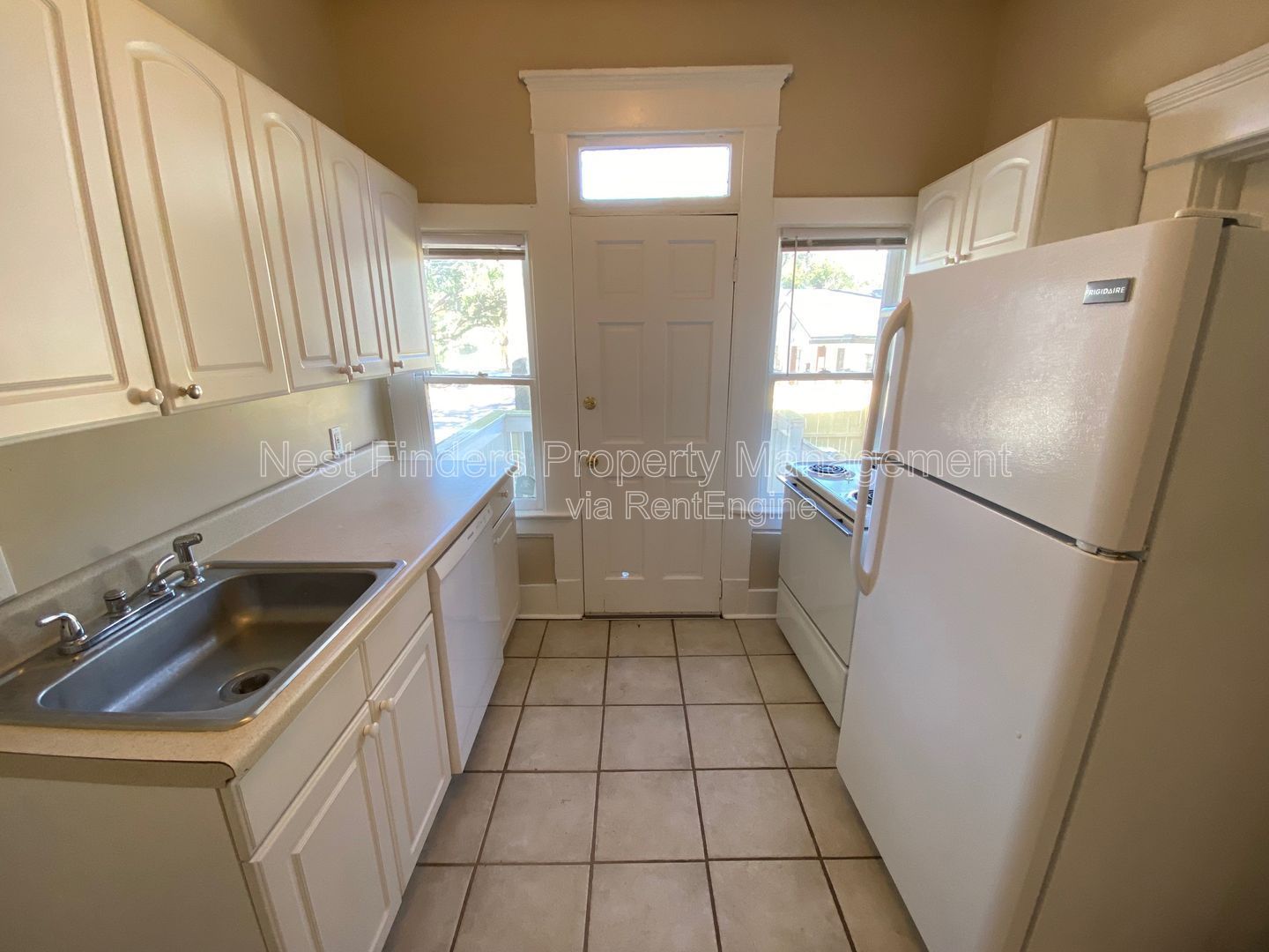 Nice 2 bedroom, 1 bathroom unit for rent in Riverside! property image