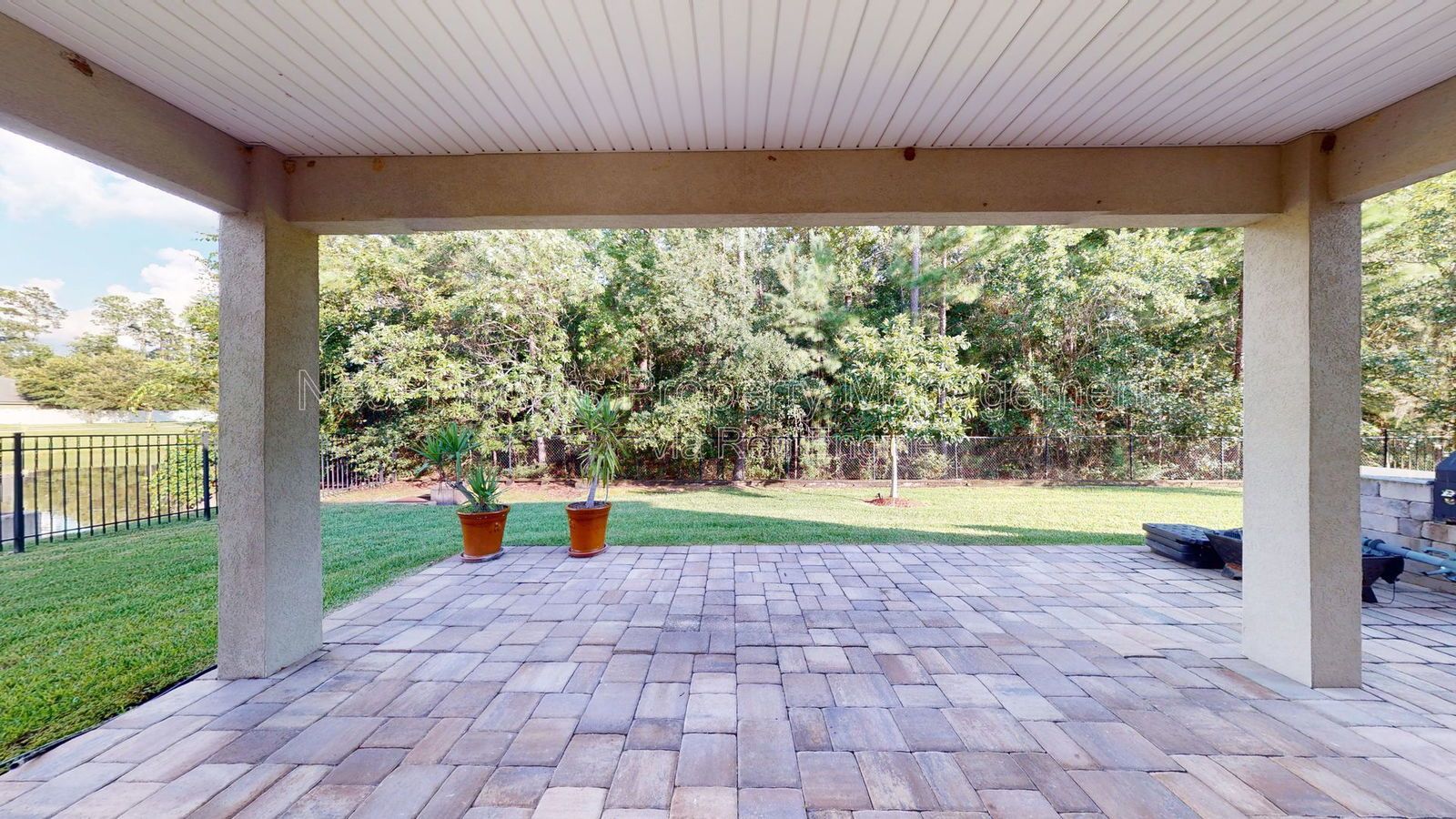 If you are looking for a spacious home -- look no further! property image