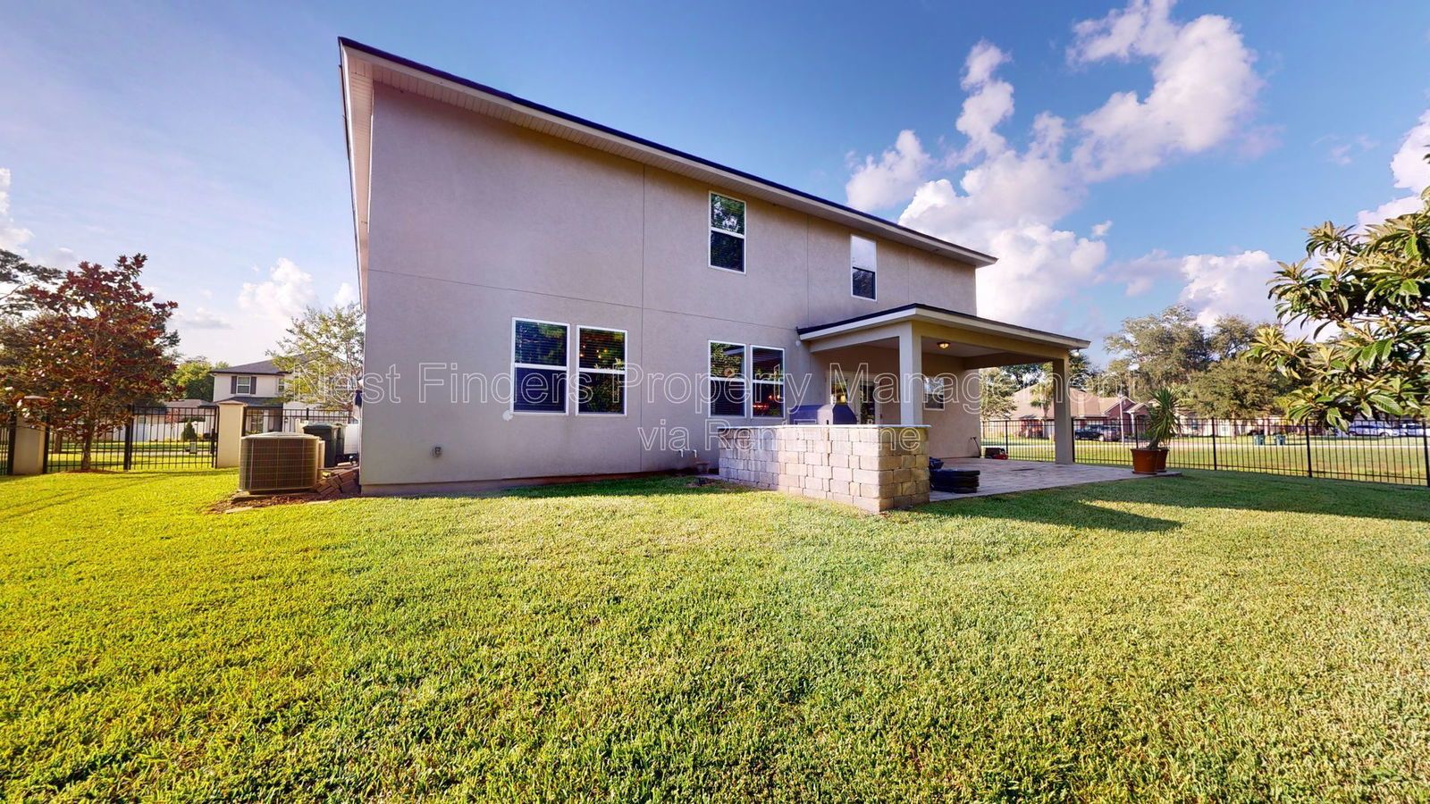 If you are looking for a spacious home -- look no further! property image