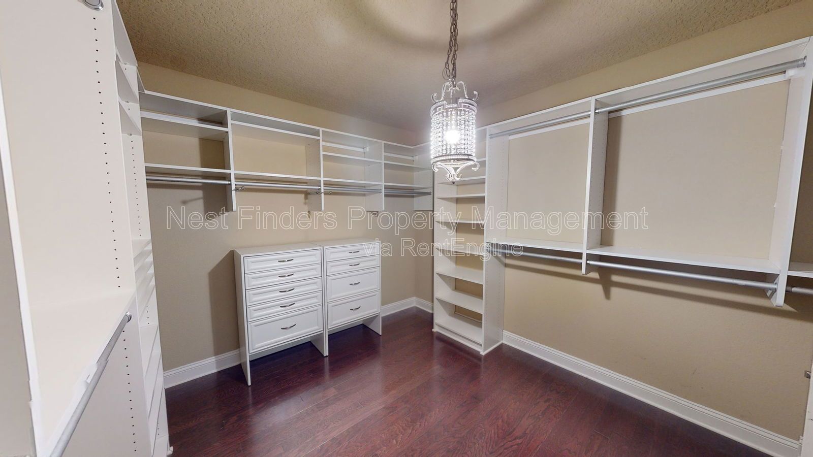 If you are looking for a spacious home -- look no further! property image