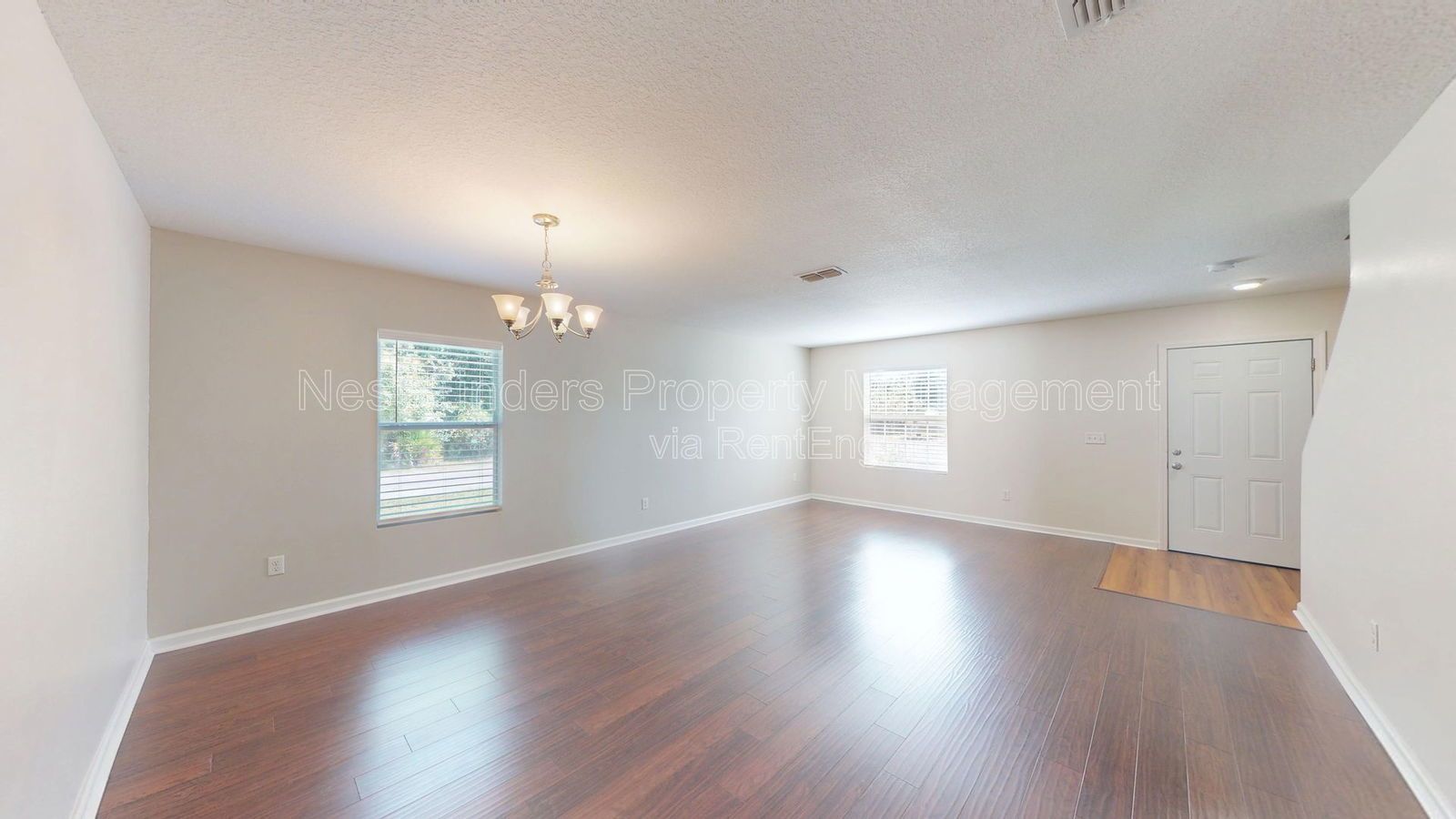 Spacious 4-Bedroom Home in Magnolia Glen! property image