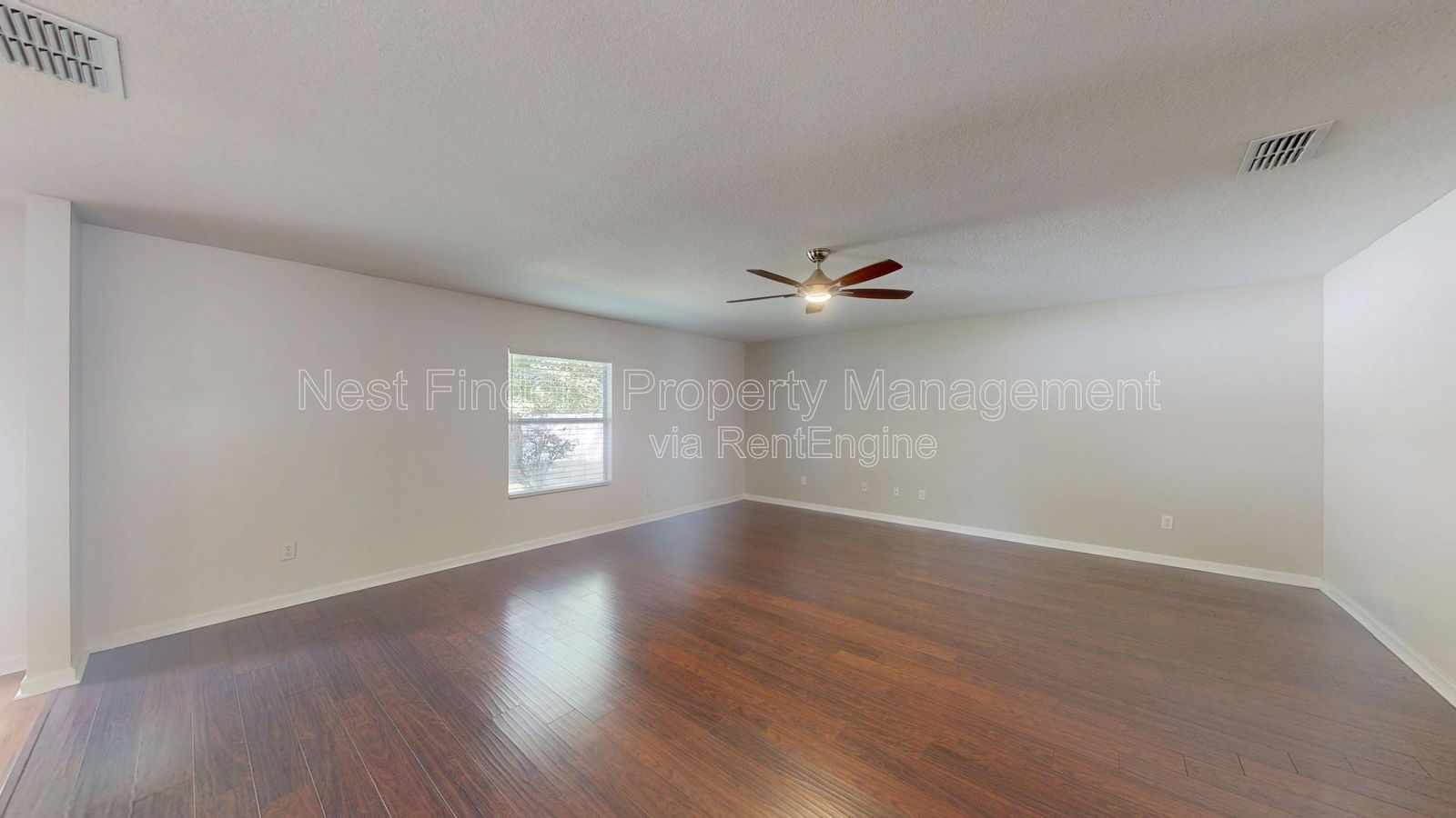 Spacious 4-Bedroom Home in Magnolia Glen! property image