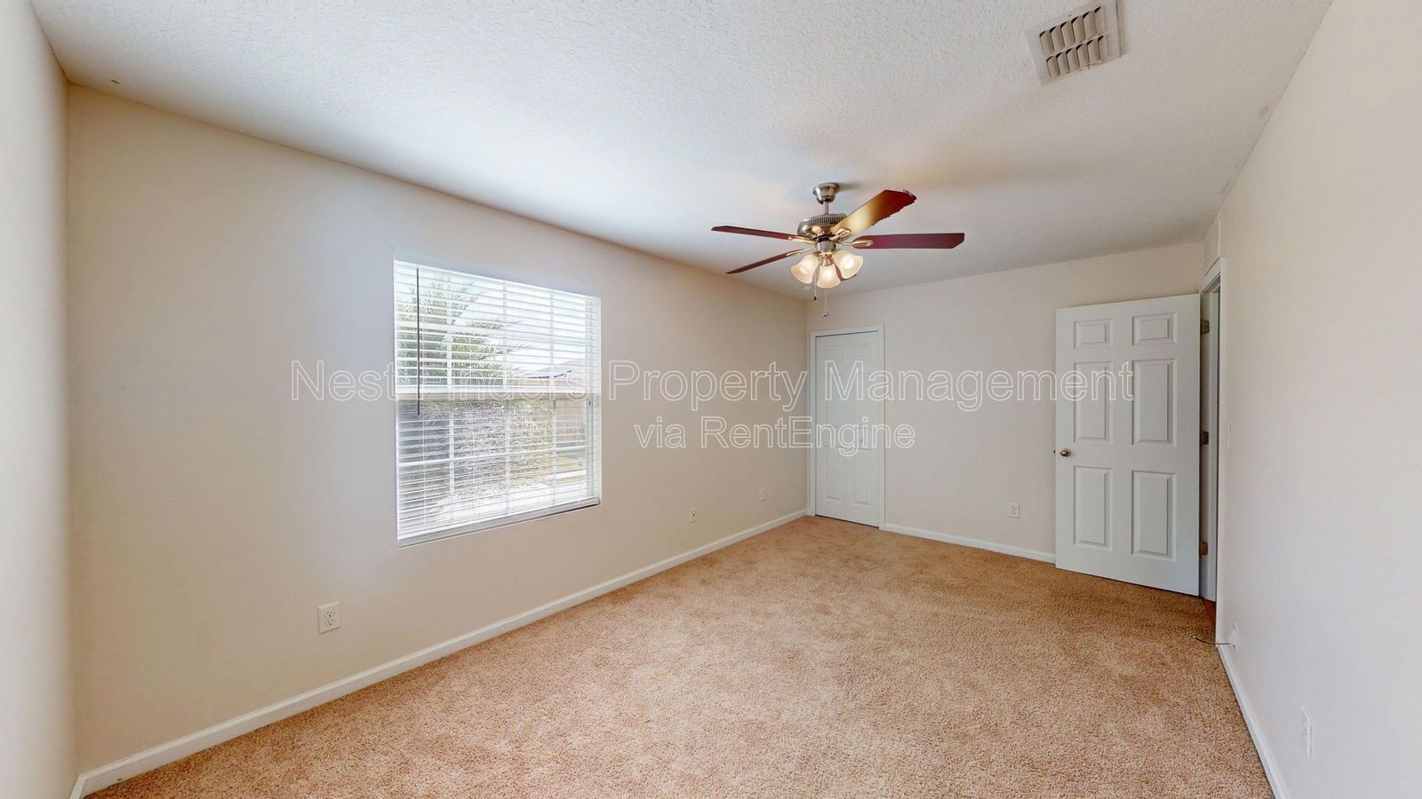 Spacious 4-Bedroom Home in Magnolia Glen! property image