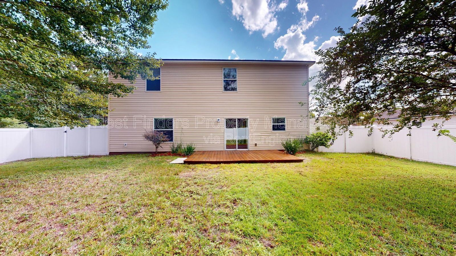 Spacious 4-Bedroom Home in Magnolia Glen! property image