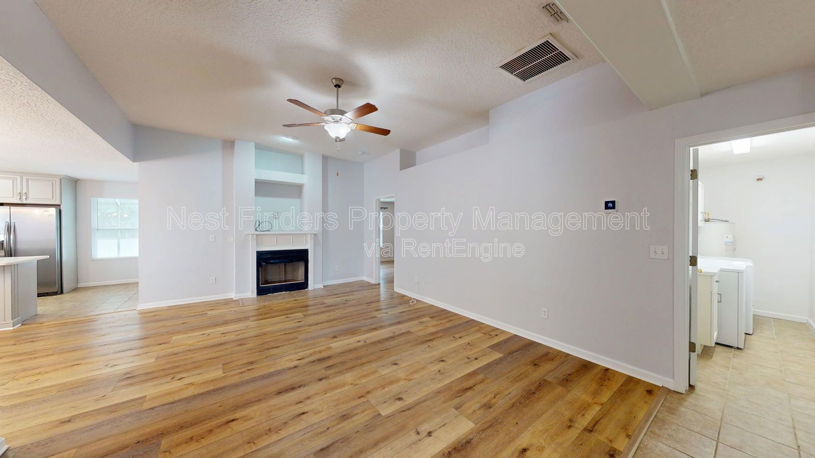 Charming 3-Bedroom Home in Greenfield Lakes! property image