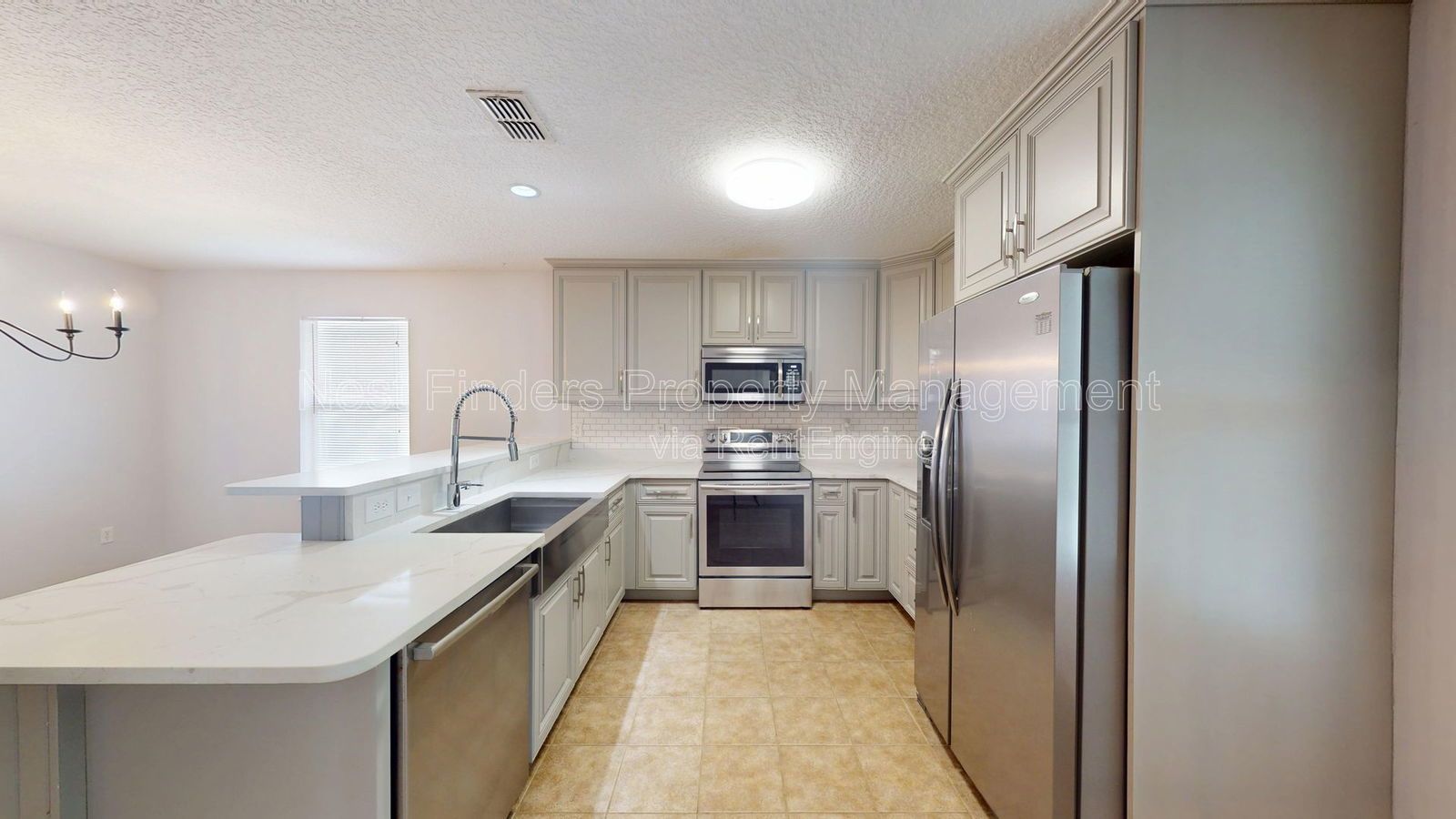 Charming 3-Bedroom Home in Greenfield Lakes! property image