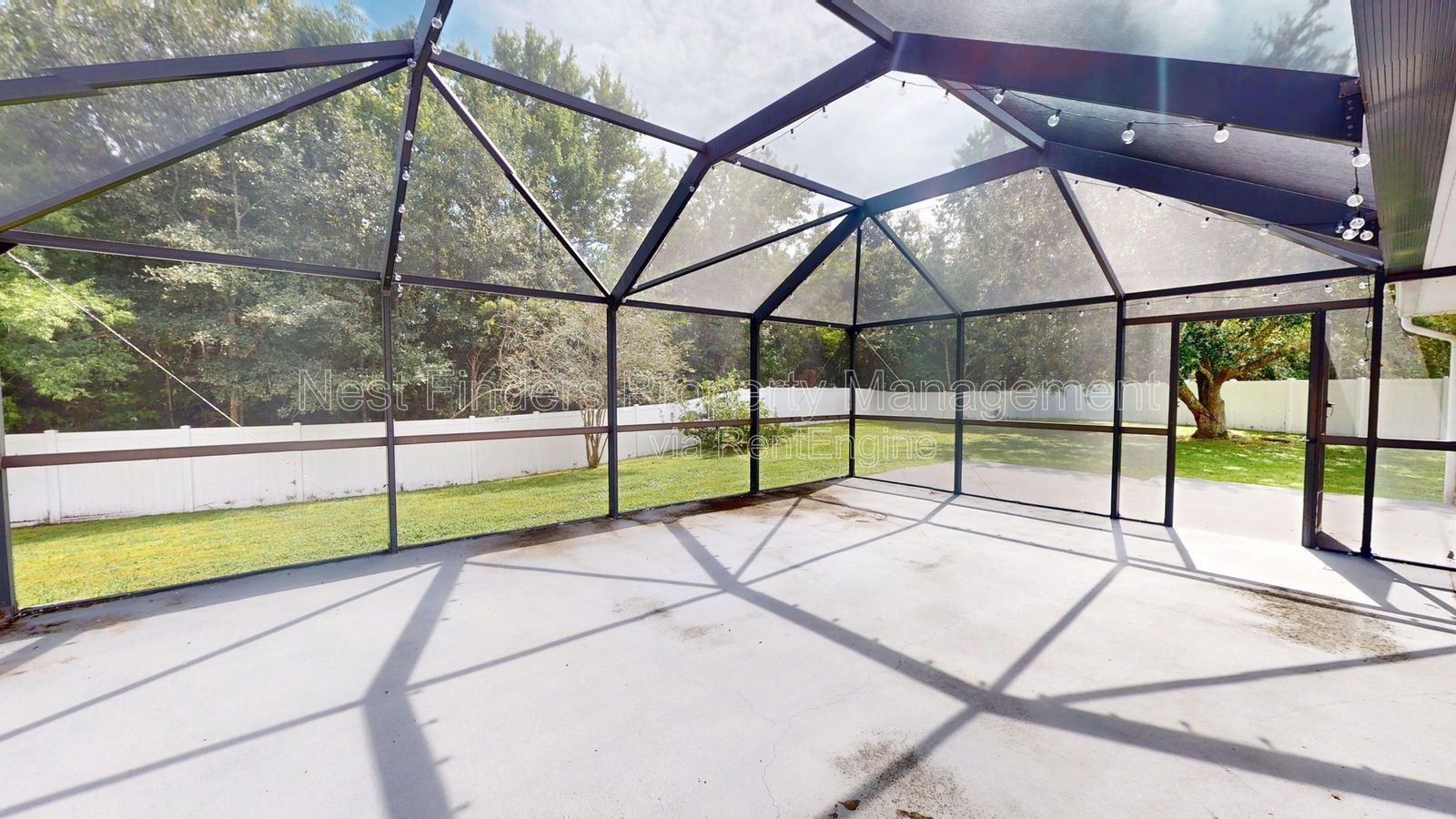 Charming 3-Bedroom Home in Greenfield Lakes! property image