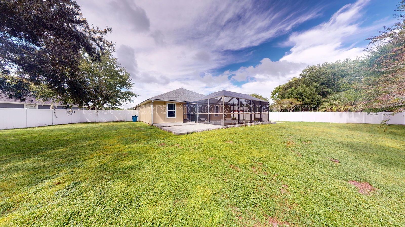 Charming 3-Bedroom Home in Greenfield Lakes! property image