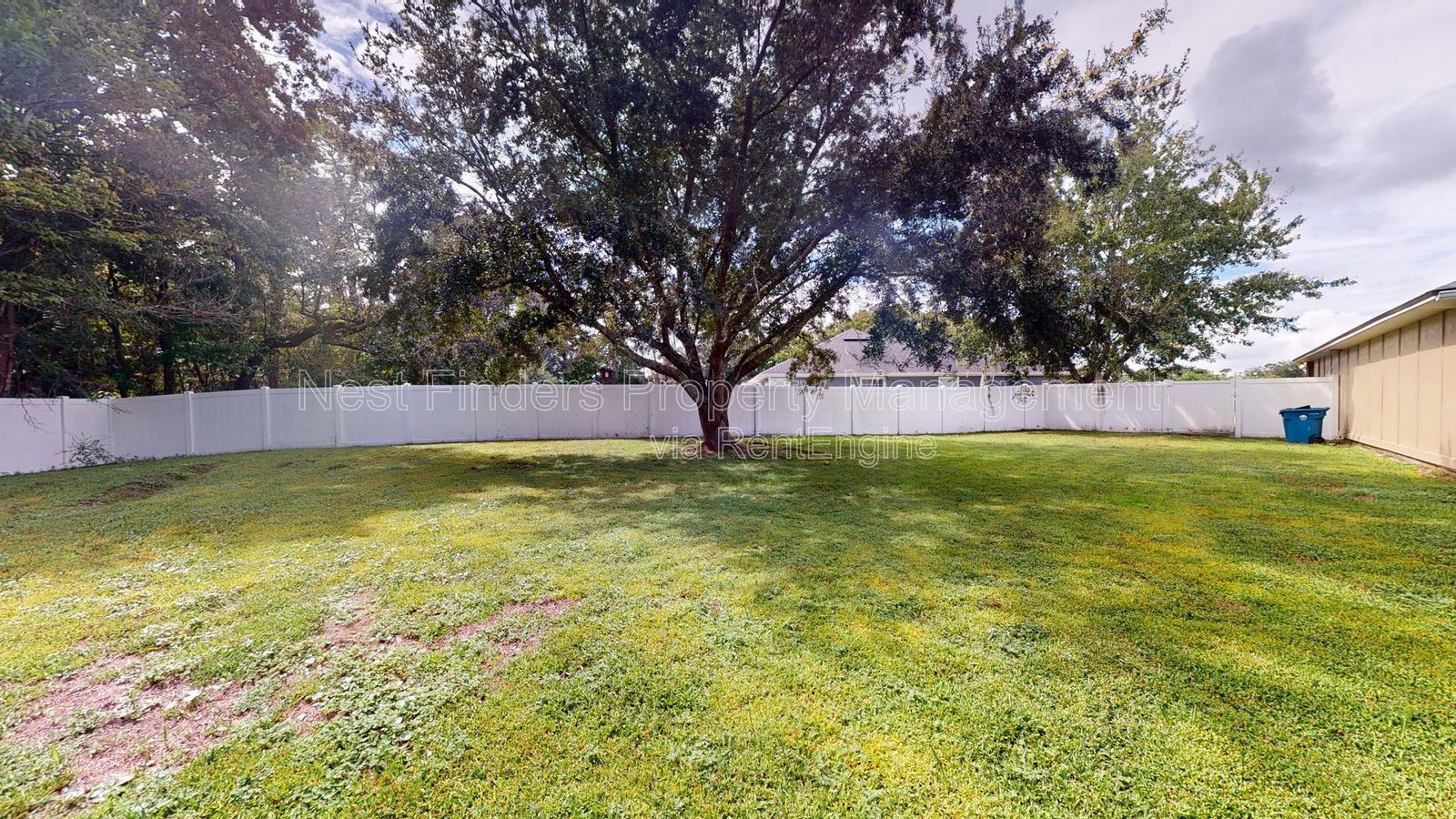 Charming 3-Bedroom Home in Greenfield Lakes! property image