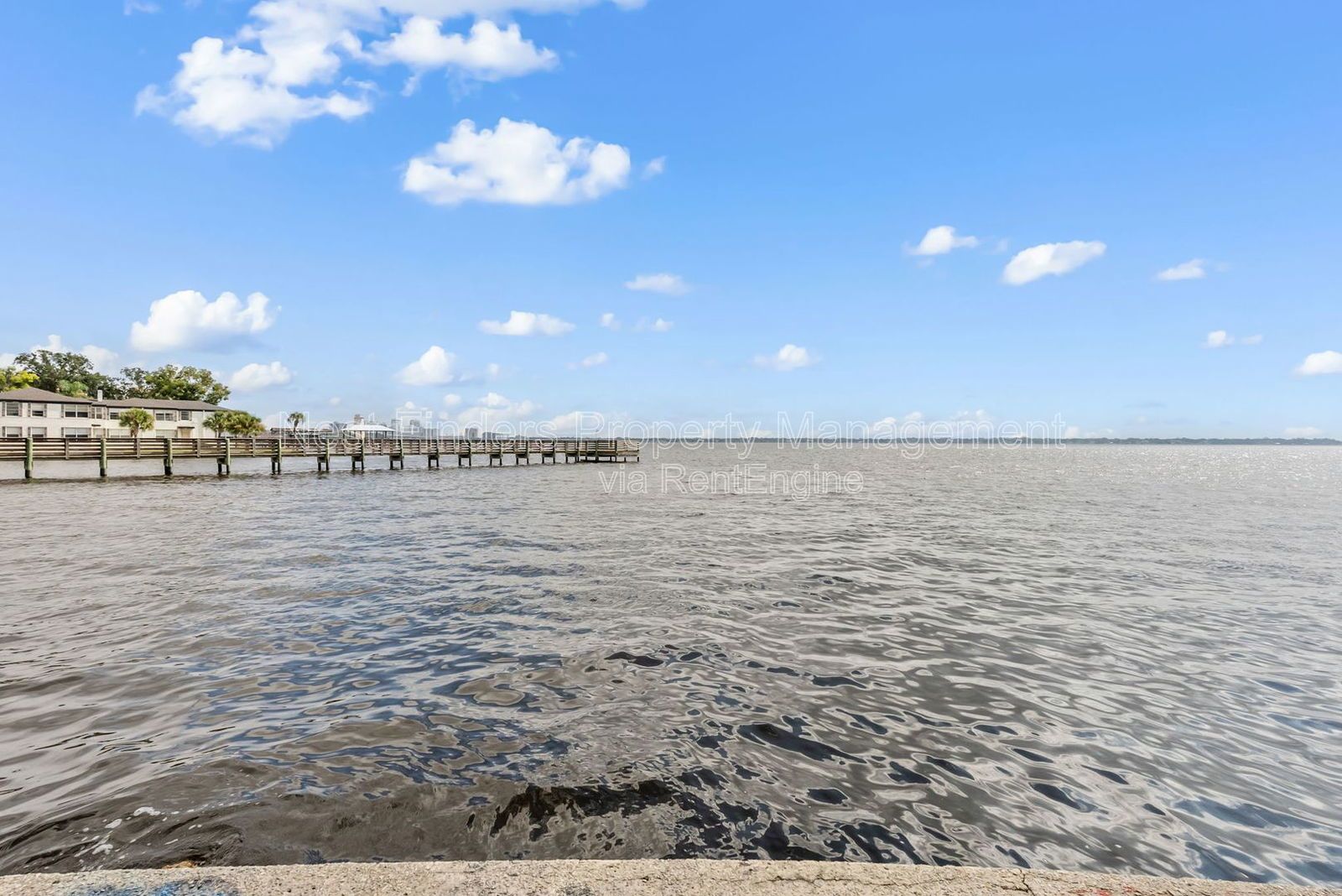 Riverside Gem for Rent – Just Steps from the St. Johns River! property image