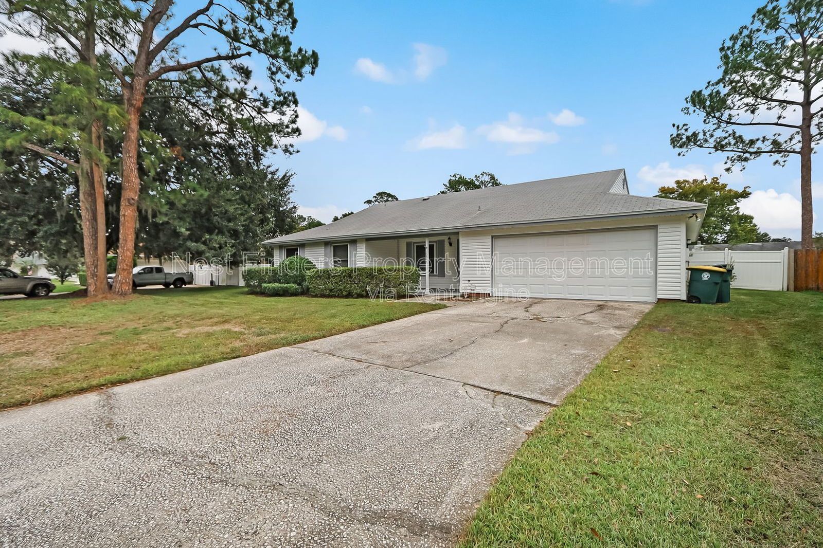 STUNNING POOL HOME for rent in the heart of Mandarin! property image