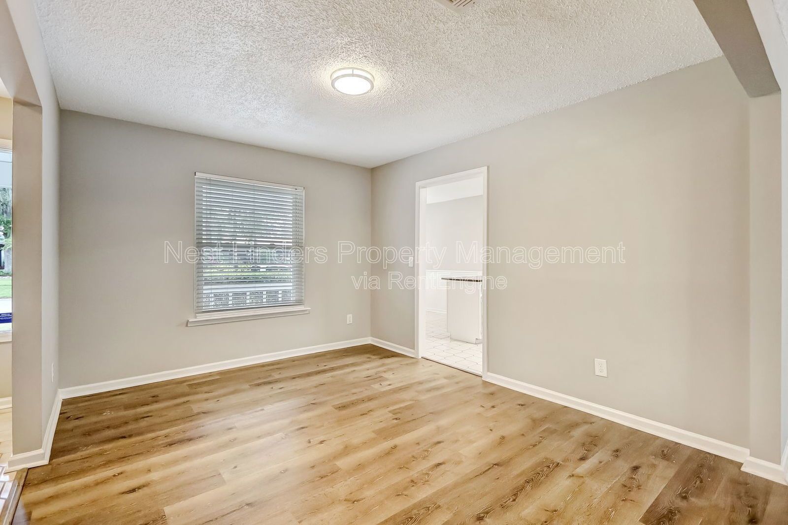 STUNNING POOL HOME for rent in the heart of Mandarin! property image