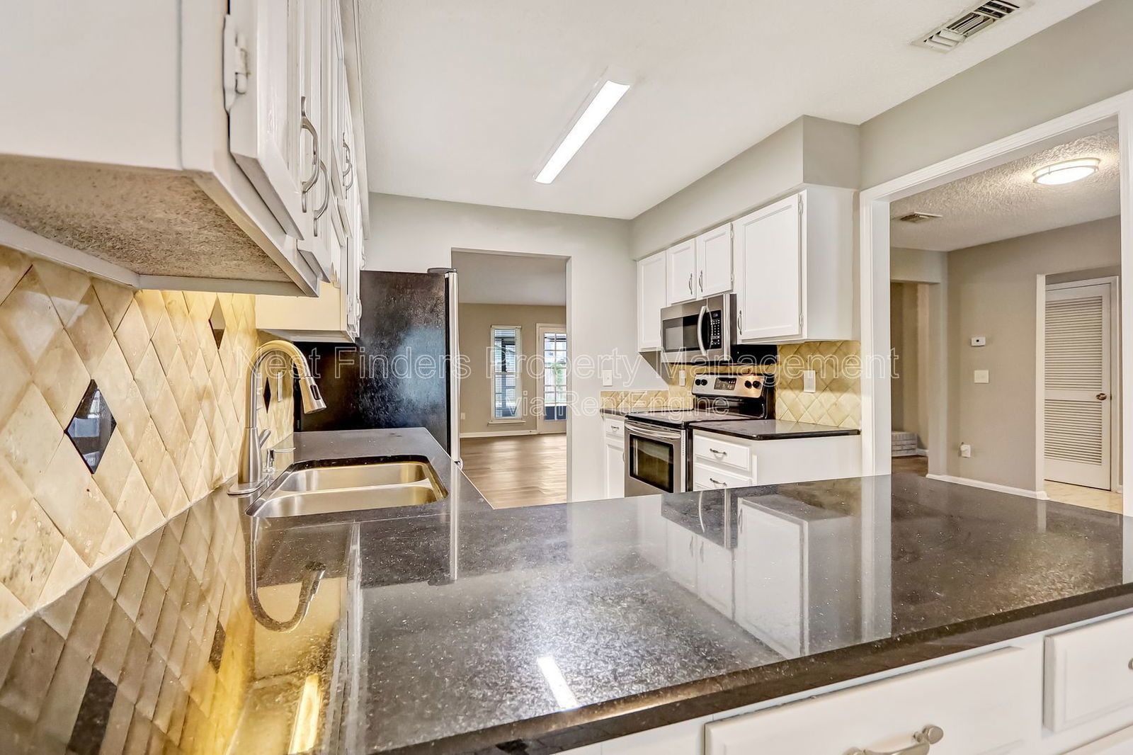 STUNNING POOL HOME for rent in the heart of Mandarin! property image