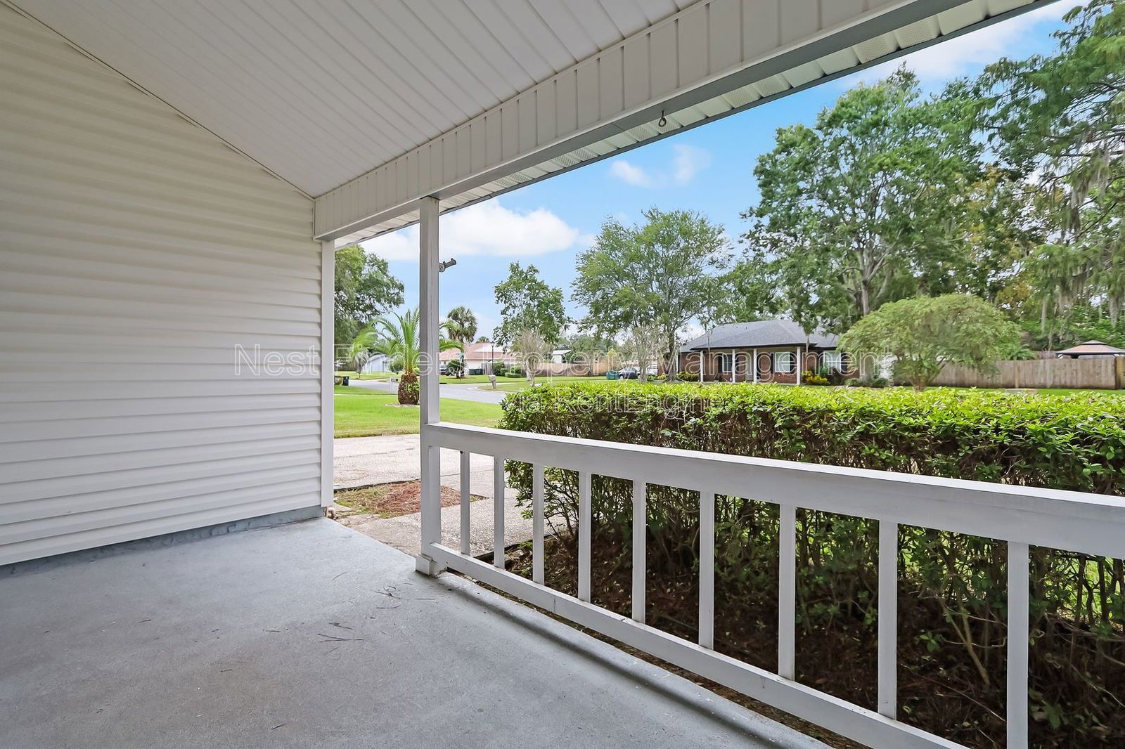 STUNNING POOL HOME for rent in the heart of Mandarin! property image