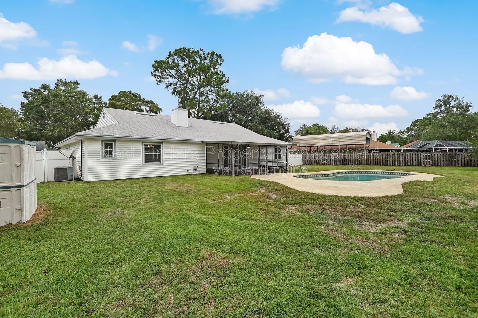 STUNNING POOL HOME for rent in the heart of Mandarin! property image