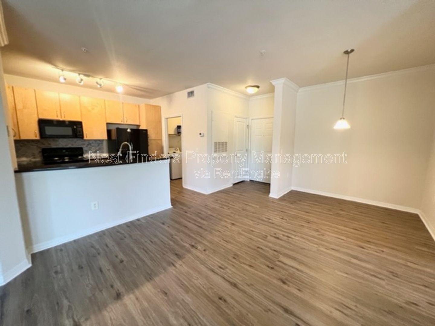 Beautiful 2 bedroom condo for rent in Williams Walk at Bartram Park! property image