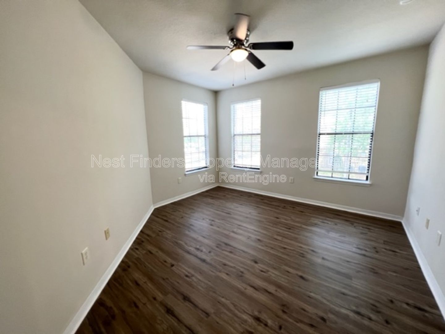Beautiful 2 bedroom condo for rent in Williams Walk at Bartram Park! property image