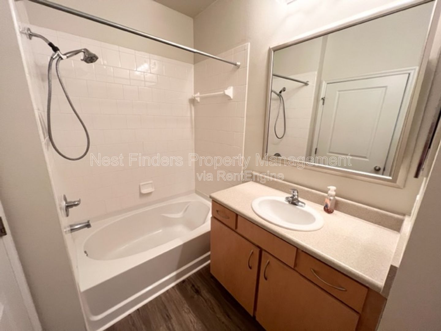 Beautiful 2 bedroom condo for rent in Williams Walk at Bartram Park! property image