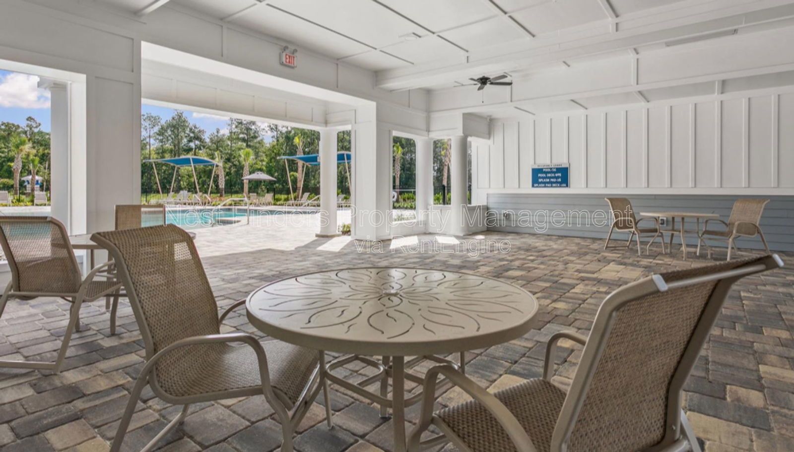 Gorgeous End-Unit Townhome in Waterford Lakes at SilverLeaf! property image