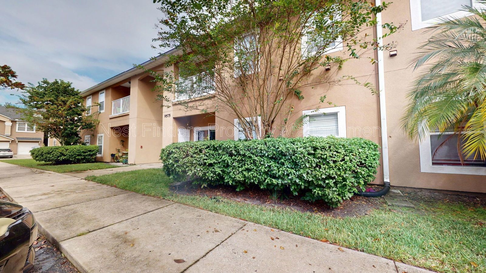 Spacious 3 Bedroom Condo in Villa Beauclerc for rent! property image