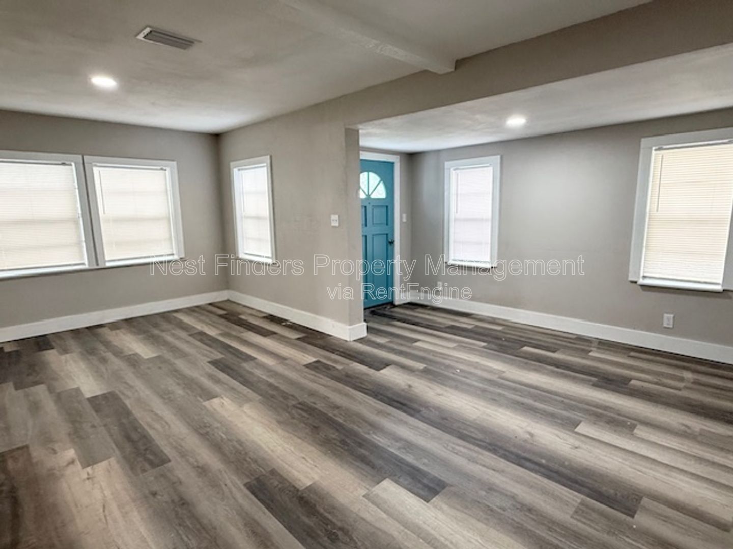 Charming Beachside Bungalow for Rent! property image