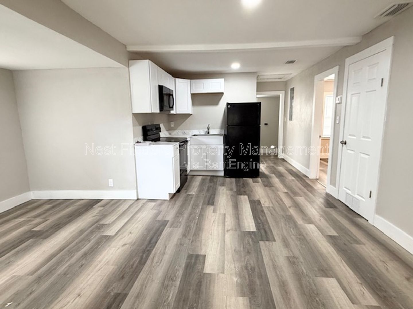 Charming Beachside Bungalow for Rent! property image