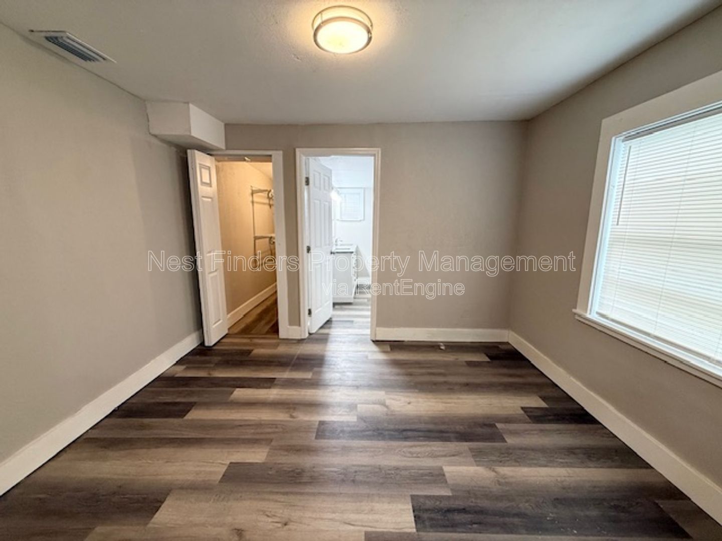 Charming Beachside Bungalow for Rent! property image