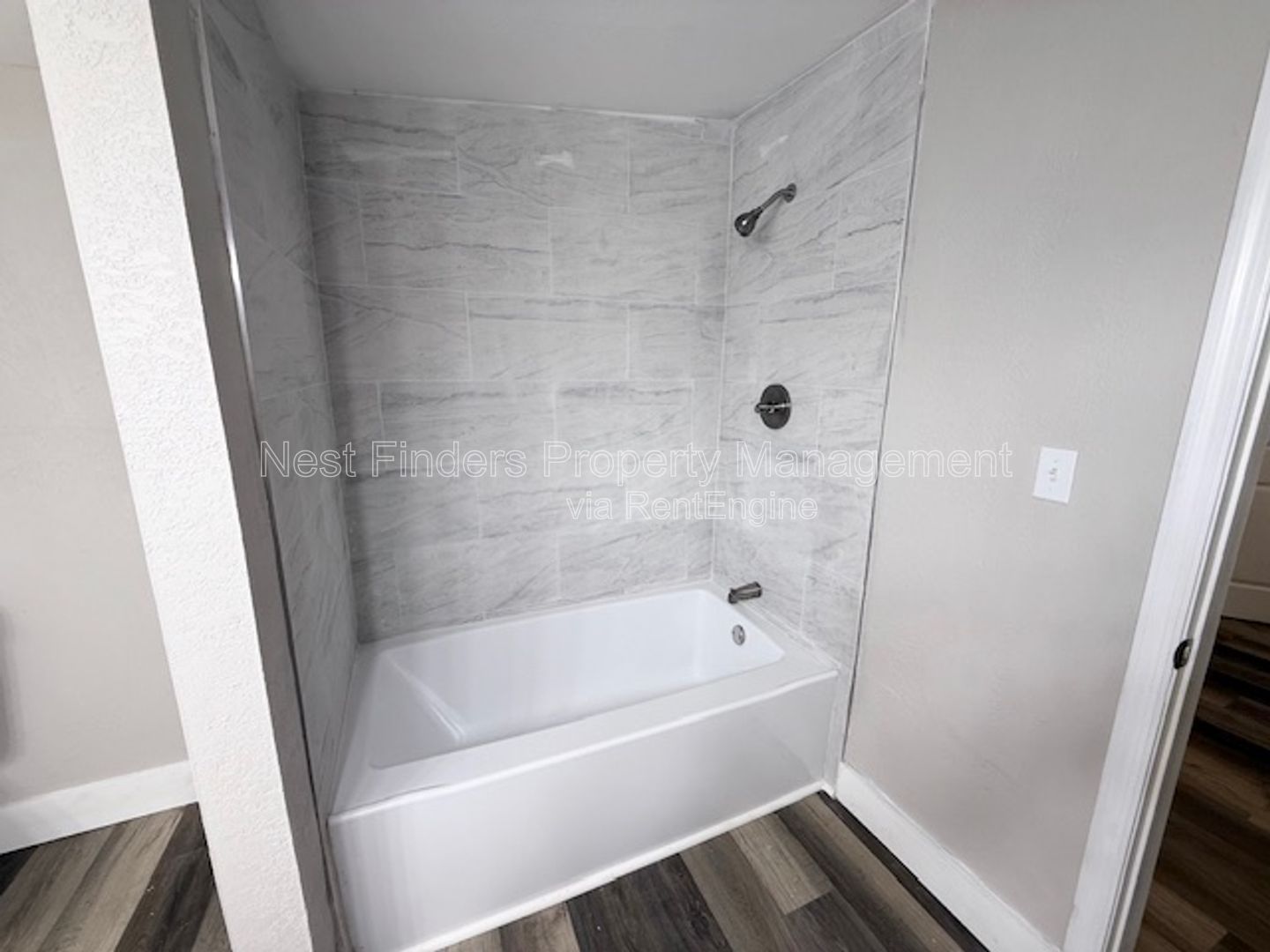 Charming Beachside Bungalow for Rent! property image