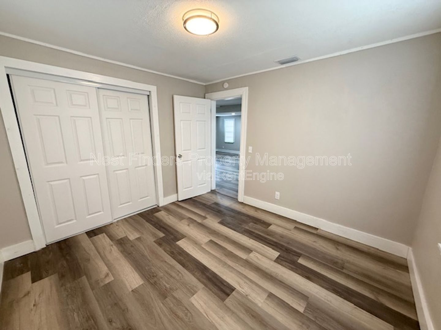 Charming Beachside Bungalow for Rent! property image