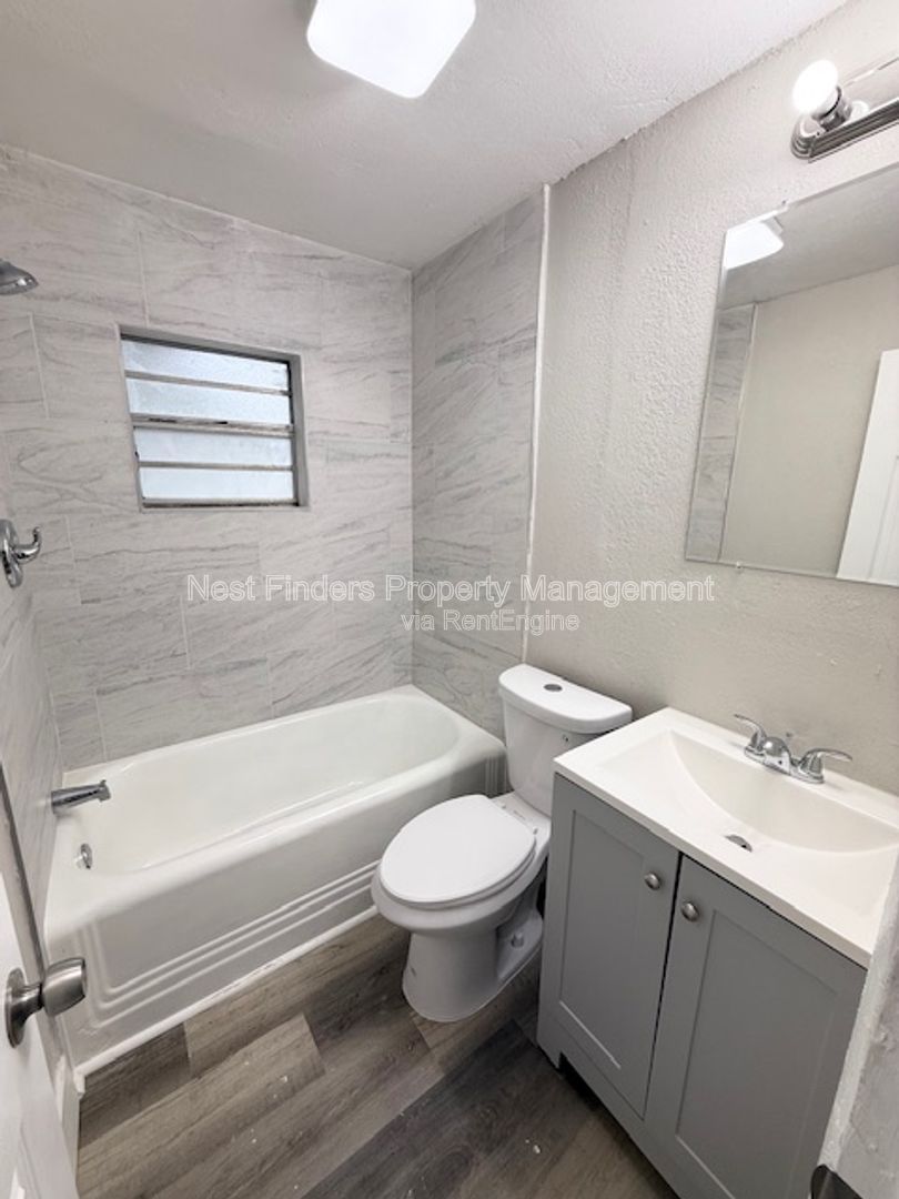 Charming Beachside Bungalow for Rent! property image