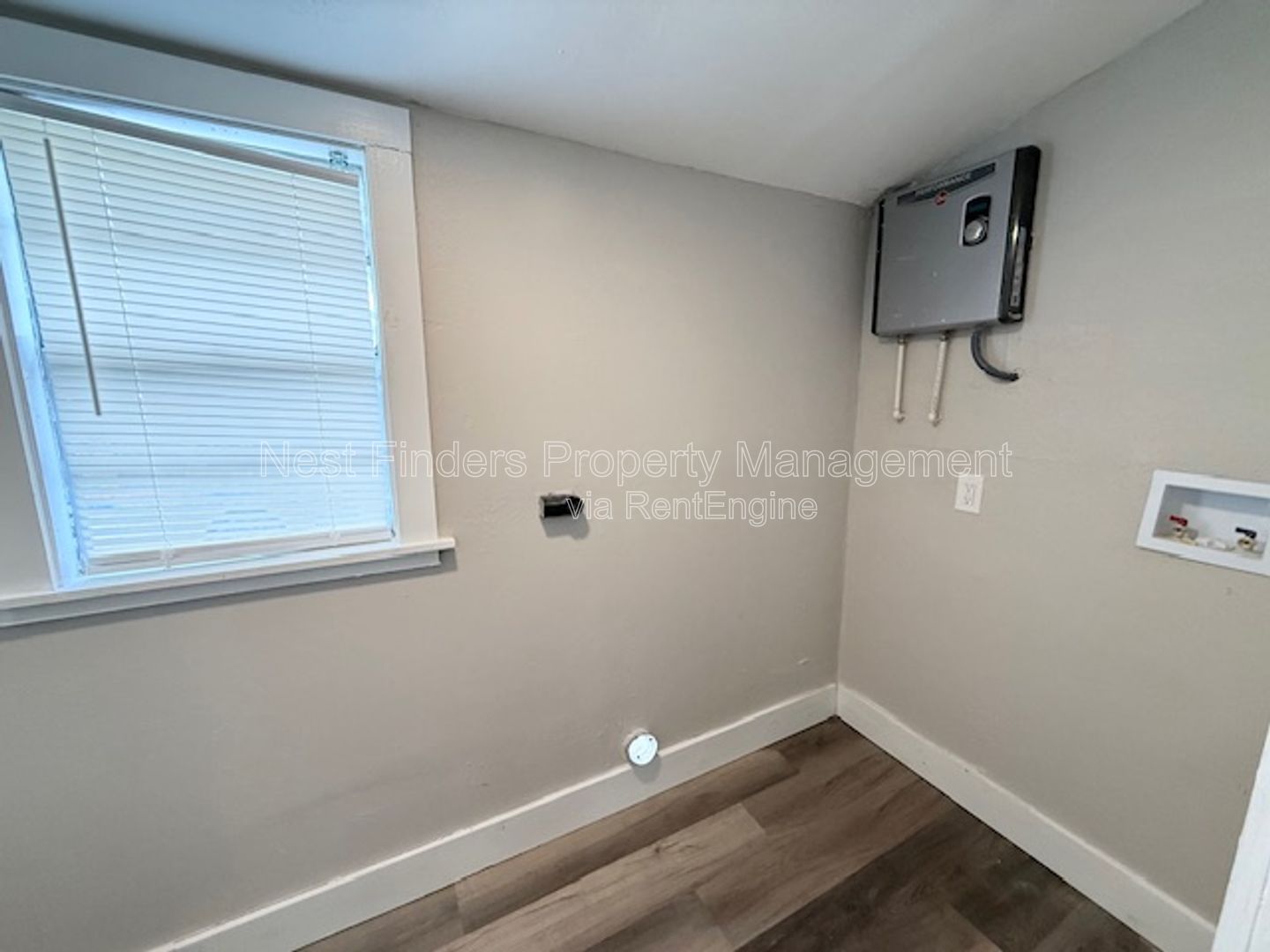 Charming Beachside Bungalow for Rent! property image