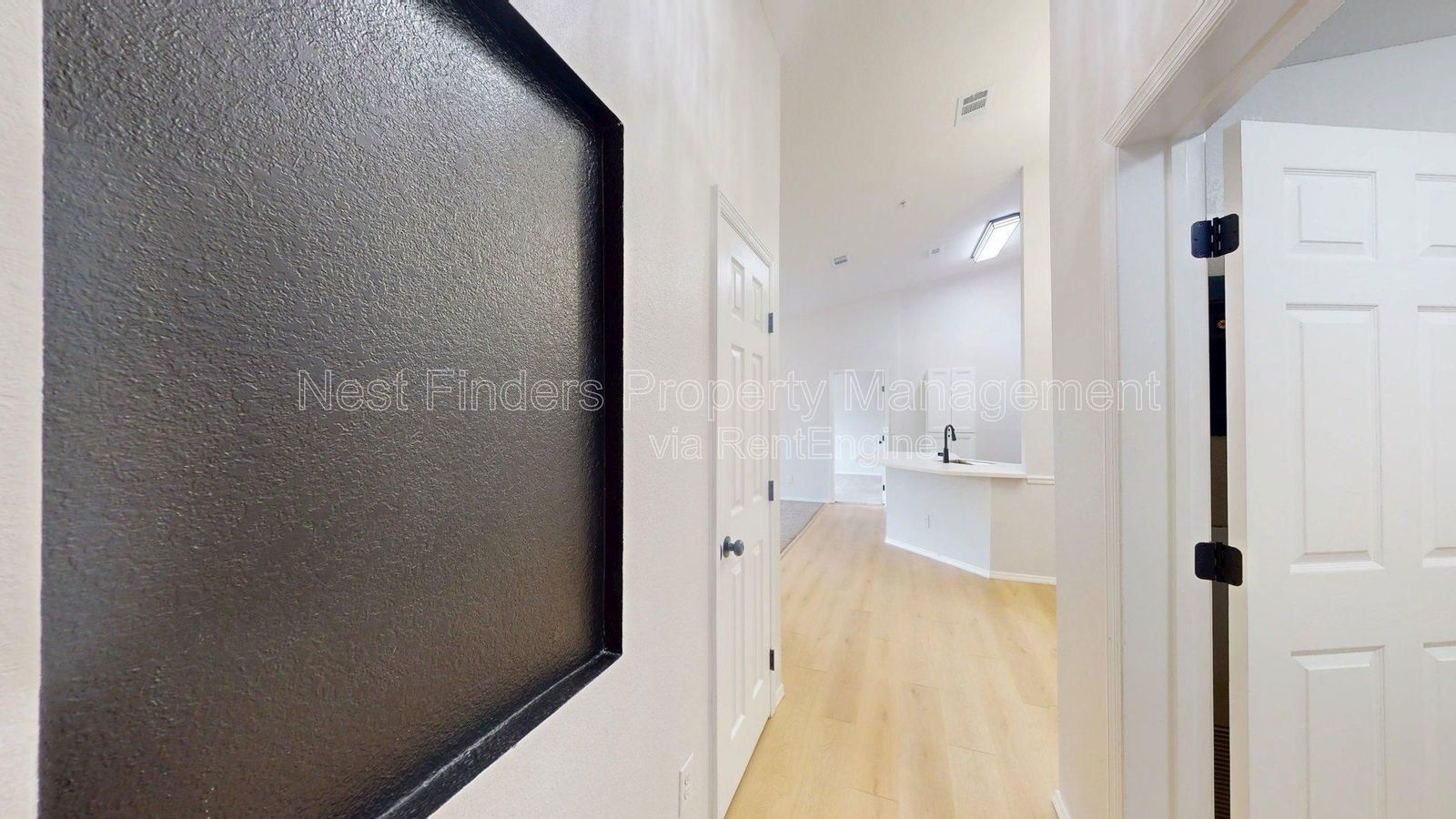 Stunning 2 Bedroom, 2 Bathroom Condo in The Grand Reserve! property image