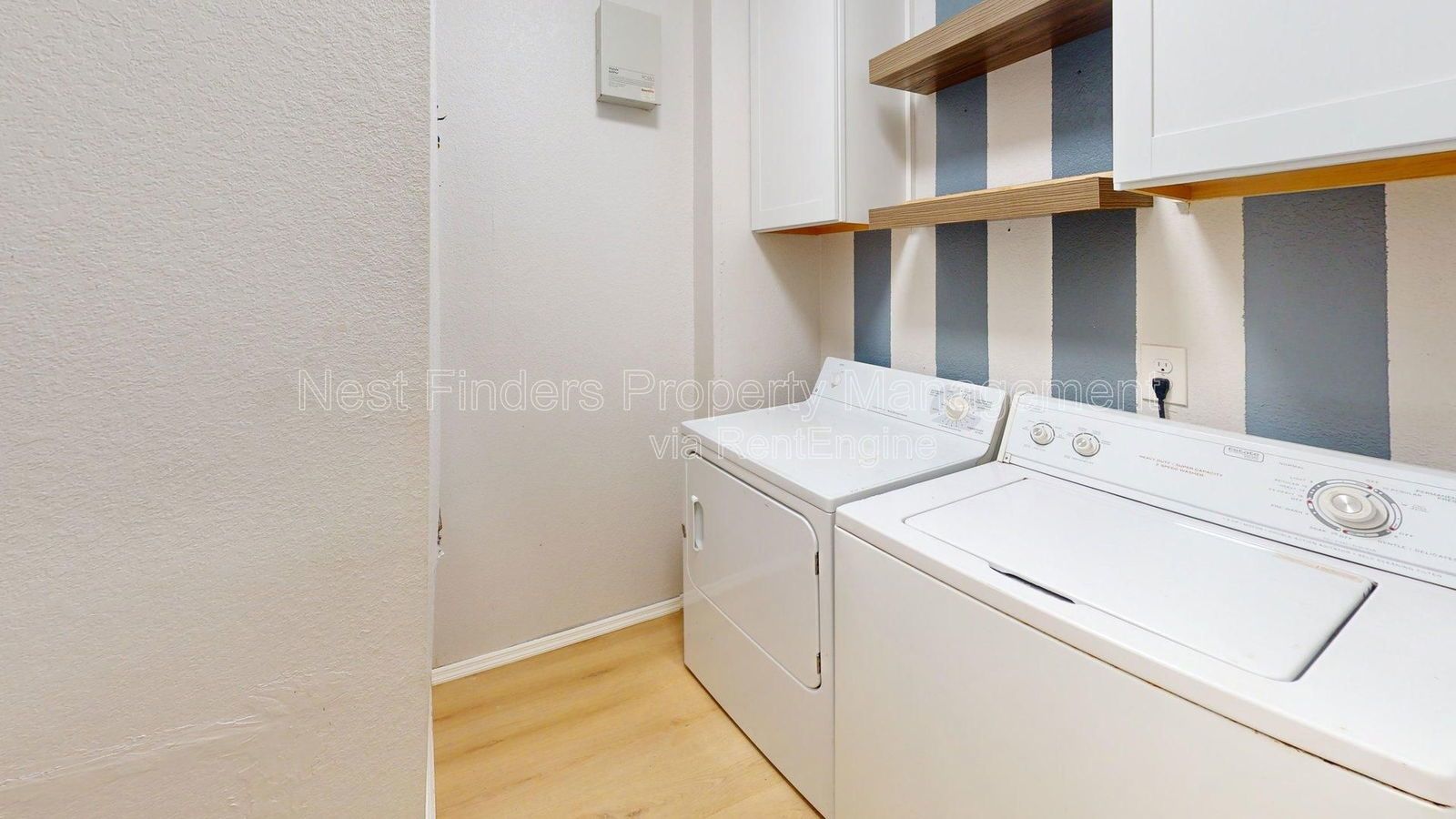 Stunning 2 Bedroom, 2 Bathroom Condo in The Grand Reserve! property image