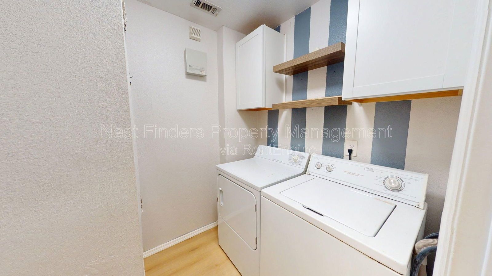 Stunning 2 Bedroom, 2 Bathroom Condo in The Grand Reserve! property image