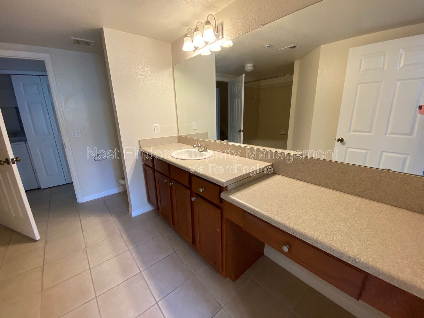 Beautiful condo in Montreux at Deerwood! property image