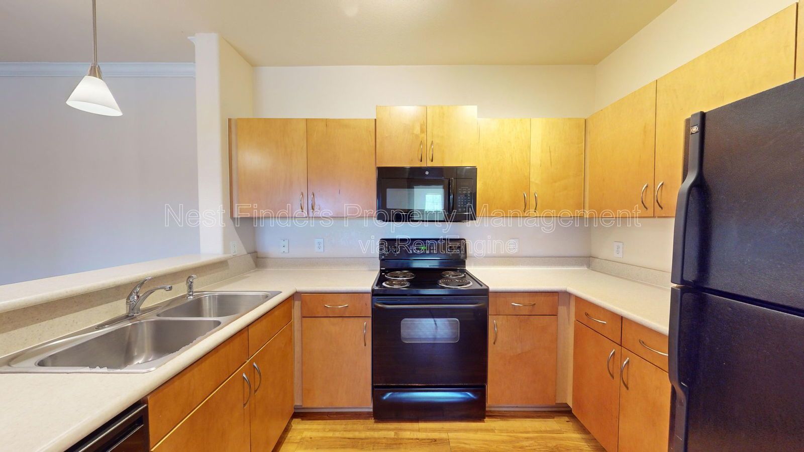 Welcome home to this charming 2-bedroom, 2-bath condo in the sought-after Gardens of Bridgehampton community property image