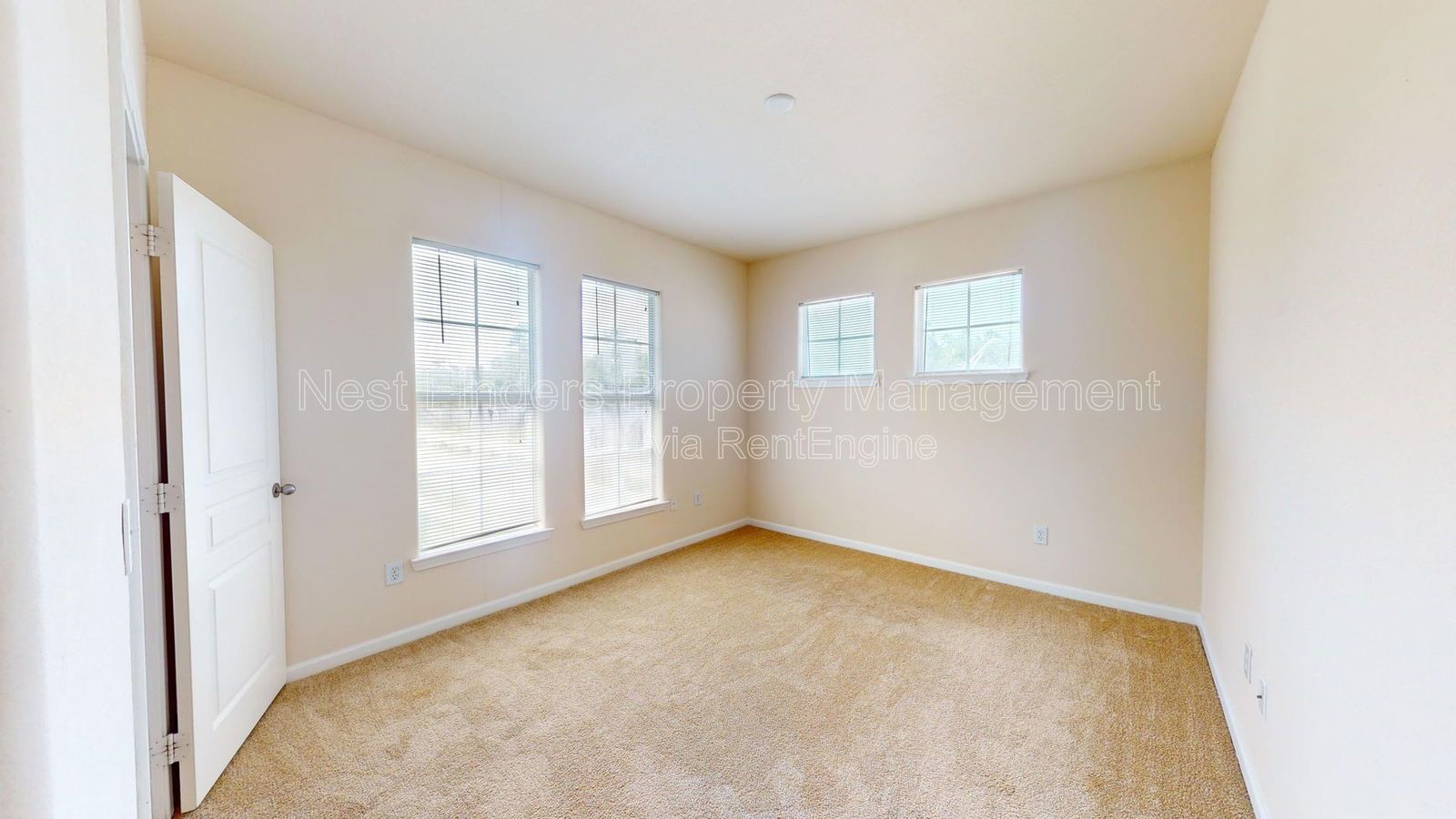 Welcome home to this charming 2-bedroom, 2-bath condo in the sought-after Gardens of Bridgehampton community property image